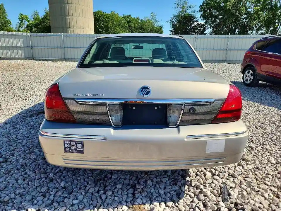 2MEBM7FV2AX630676 2010 MERCURY GRMARQUIS-5