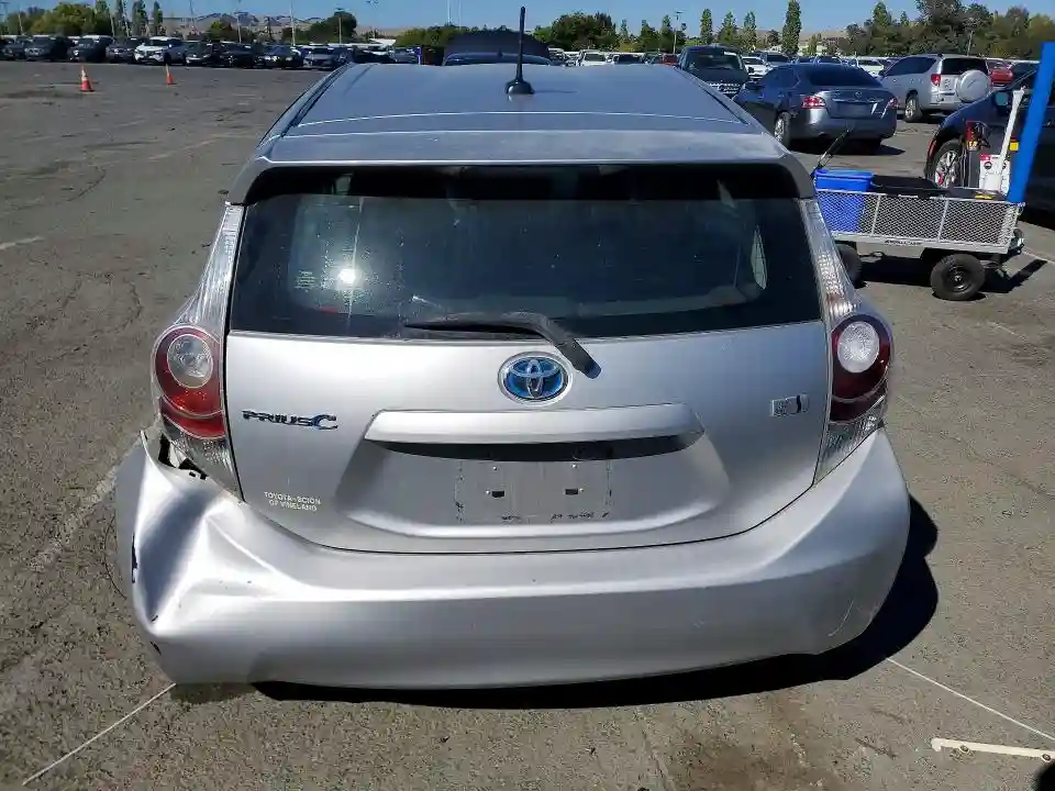 JTDKDTB32C1001400 2012 TOYOTA PRIUS C TH-5