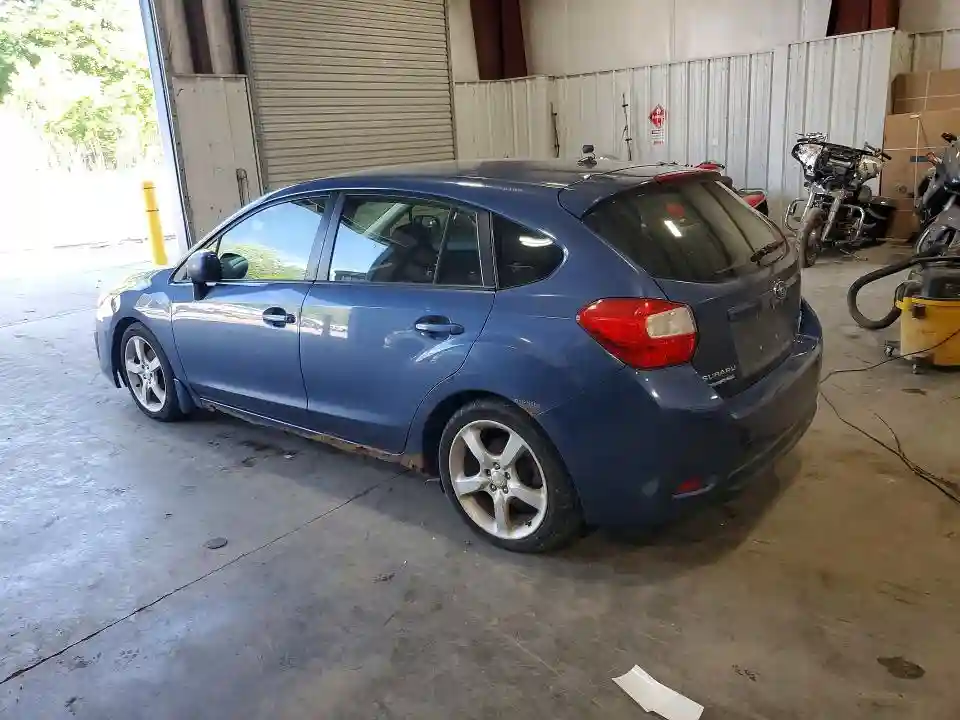 JF1GPAD66D2841934 2013 SUBARU IMPREZA-1
