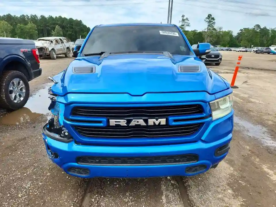 1C6RREJT4NN169636 2022 RAM 1500-4