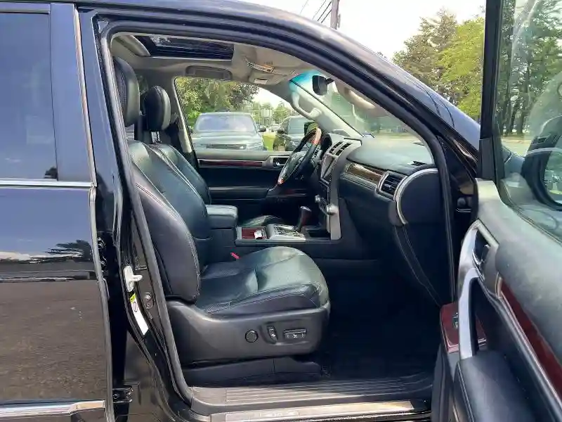 JTJJM7FX3D5050953 2013 LEXUS GX-4