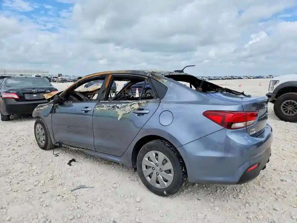 3KPA24AD7LE337378 2020 KIA RIO-1