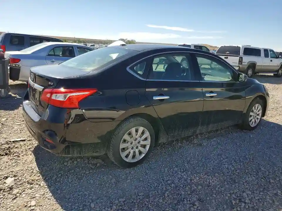 3N1AB7AP2HY356599 2017 NISSAN SENTRA-2