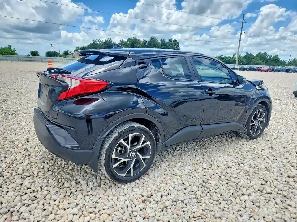 NMTKHMBX3NR147645 2022 TOYOTA C-HR-2