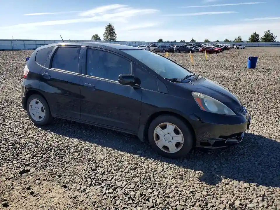 JHMGE8H33DC015205 2013 HONDA FIT-3
