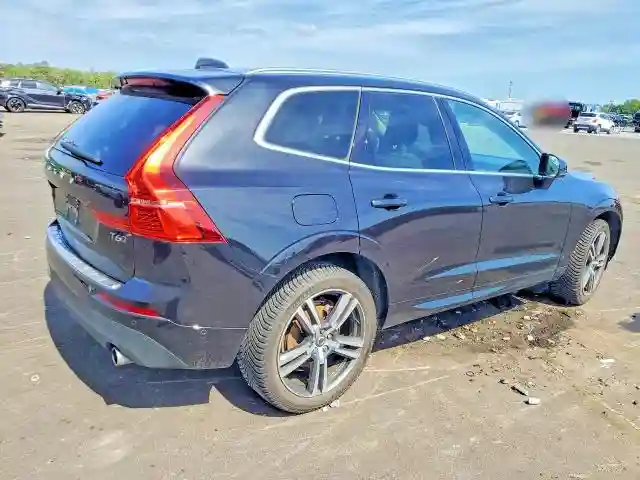 YV4A22RK1J1027568 2018 VOLVO XC60-2