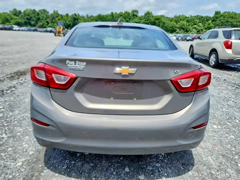 1G1BE5SM3J7239003 2018 CHEVROLET CRUZE-5