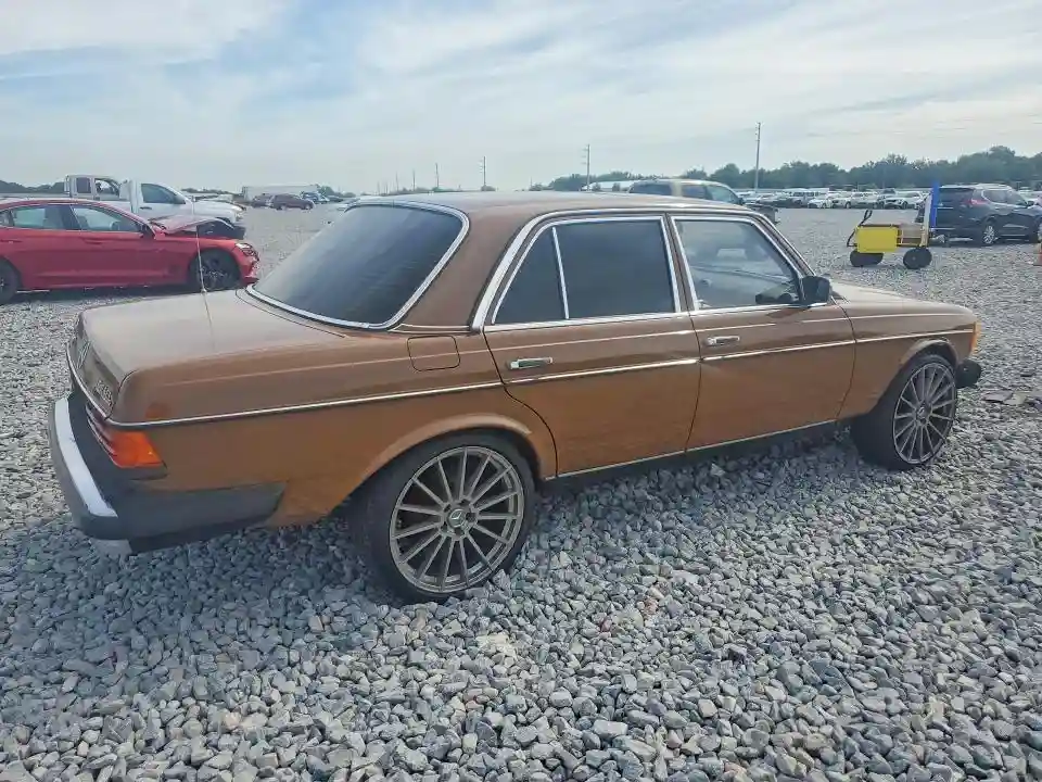 12312312161460 1980 MERCEDES-BENZ 240-CLASS-2
