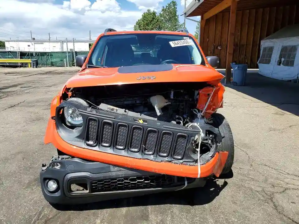 ZACCJBCB8HPE52464 2017 JEEP RENEGADE-4