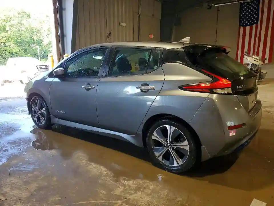 1N4AZ1CP4JC301031 2018 NISSAN LEAF-1