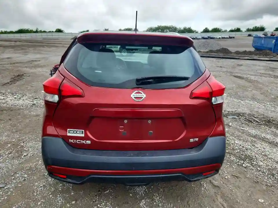 3N1CP5CU1JL531882 2018 NISSAN KICKS-5