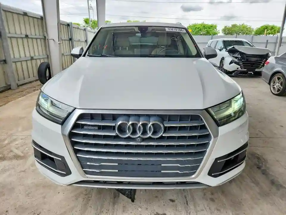 WA1VAAF7XHD021109 2017 AUDI Q7-4
