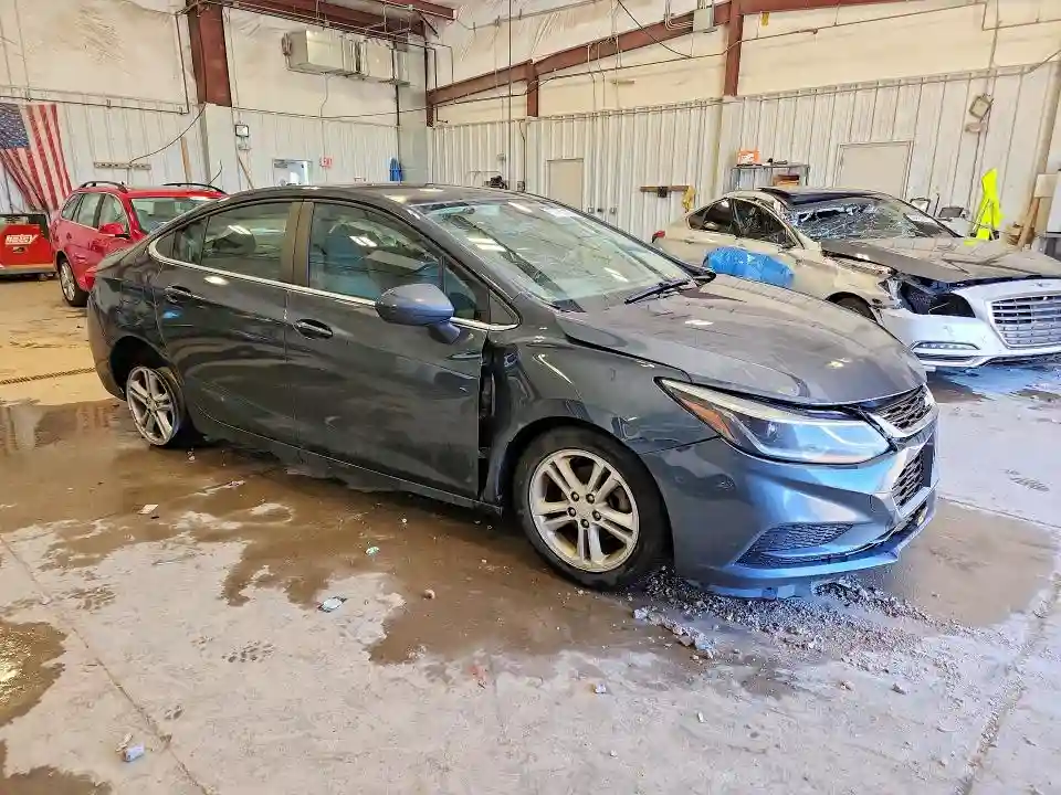 1G1BE5SM7H7281085 2017 CHEVROLET CRUZE-3