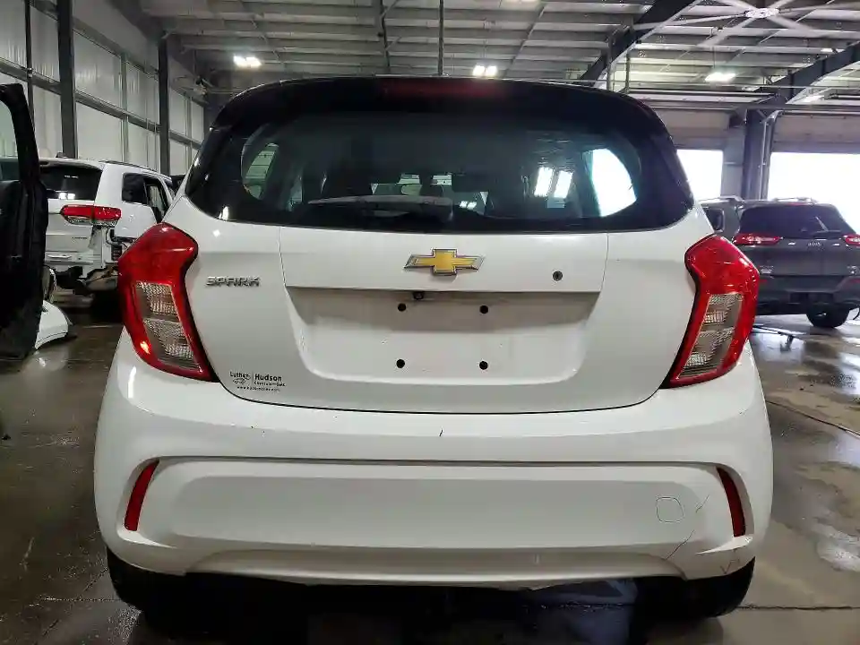 KL8CA6SA5JC423832 2018 CHEVROLET SPARK-5