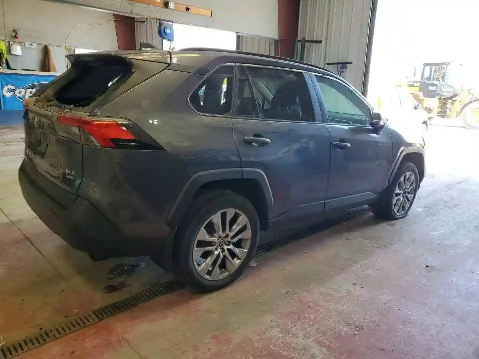2T3A1RFV0NC311702 2022 TOYOTA RAV4-2