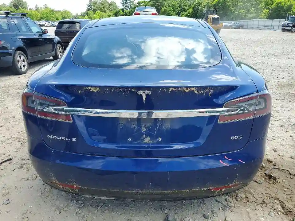 5YJSA1E21GF155822 2016 TESLA MODEL S-5