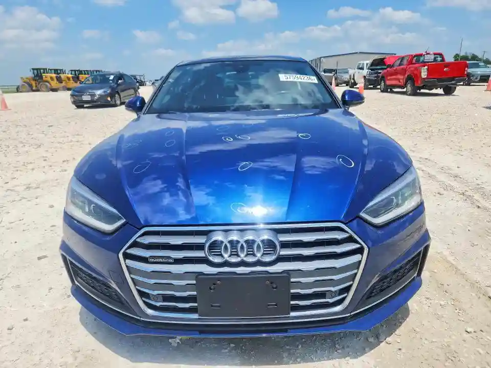 WAUENCF58JA117216 2018 AUDI A5-4