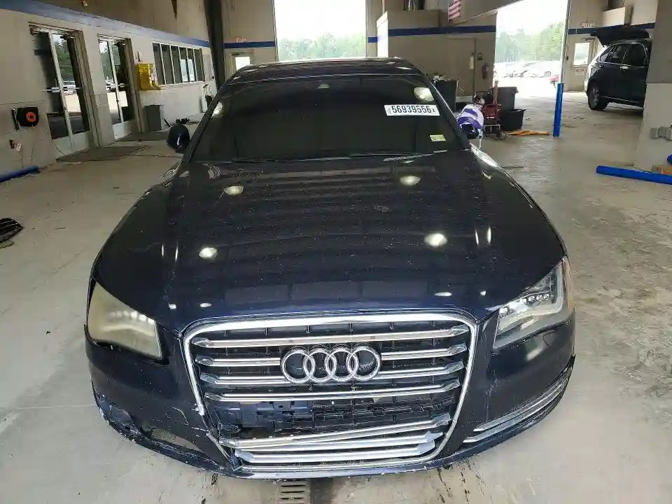 WAURVAFD3BN021100 2011 AUDI A8-4