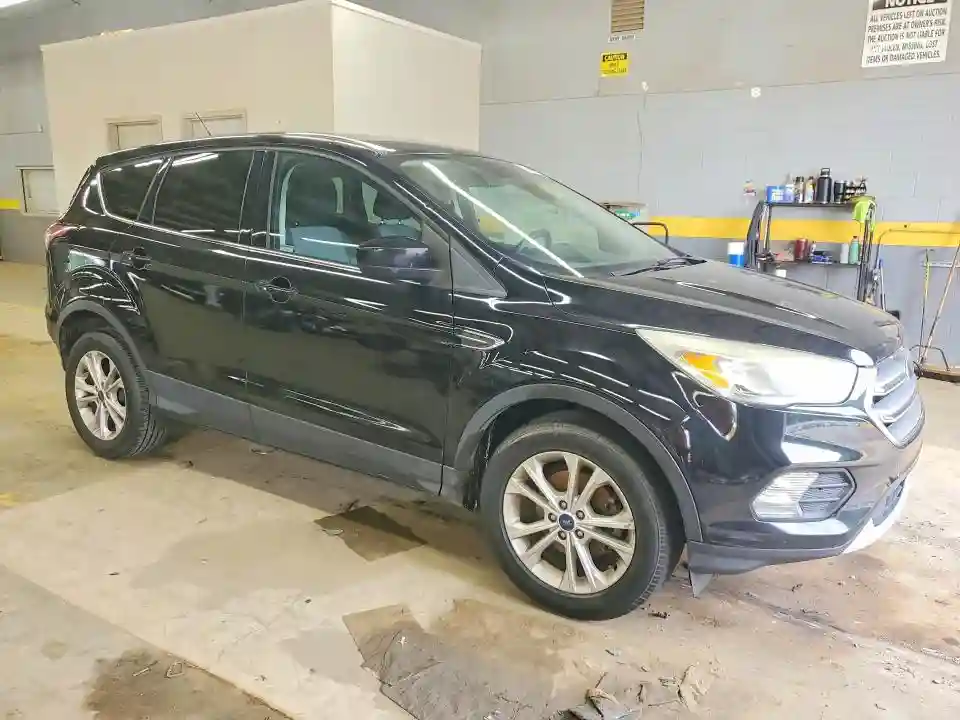 1FMCU0GD7HUC07253 2017 FORD ESCAPE-3