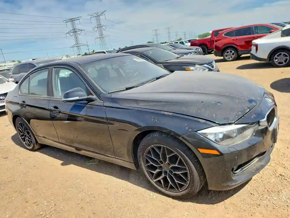 WBA3B3C56DF541263 2013 BMW 3 SERIES-3