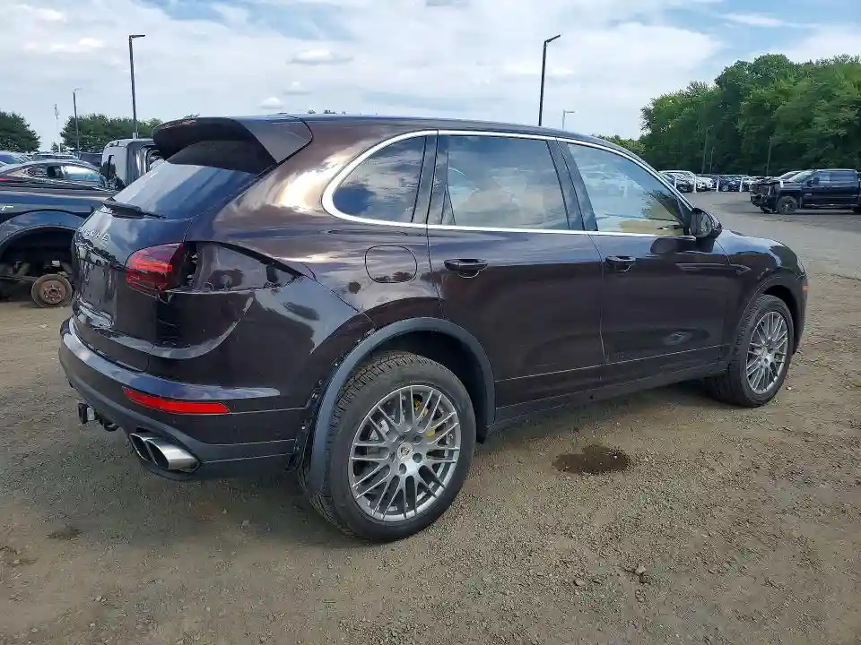 WP1AC2A20GLA88160 2016 PORSCHE CAYENNE-2