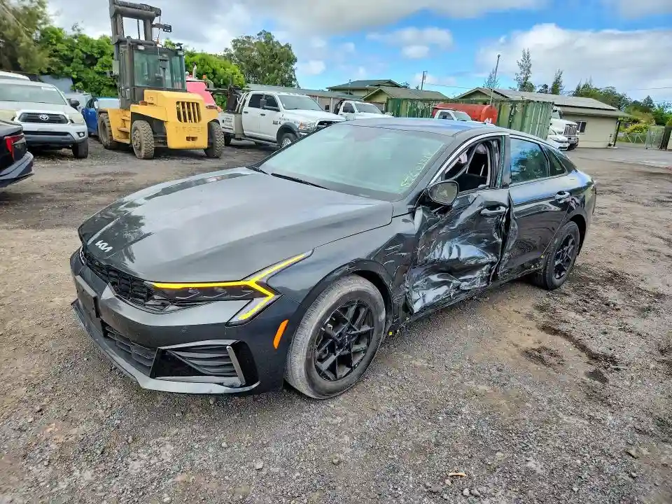 KNAG24J72S5358215 2025 KIA K5-0