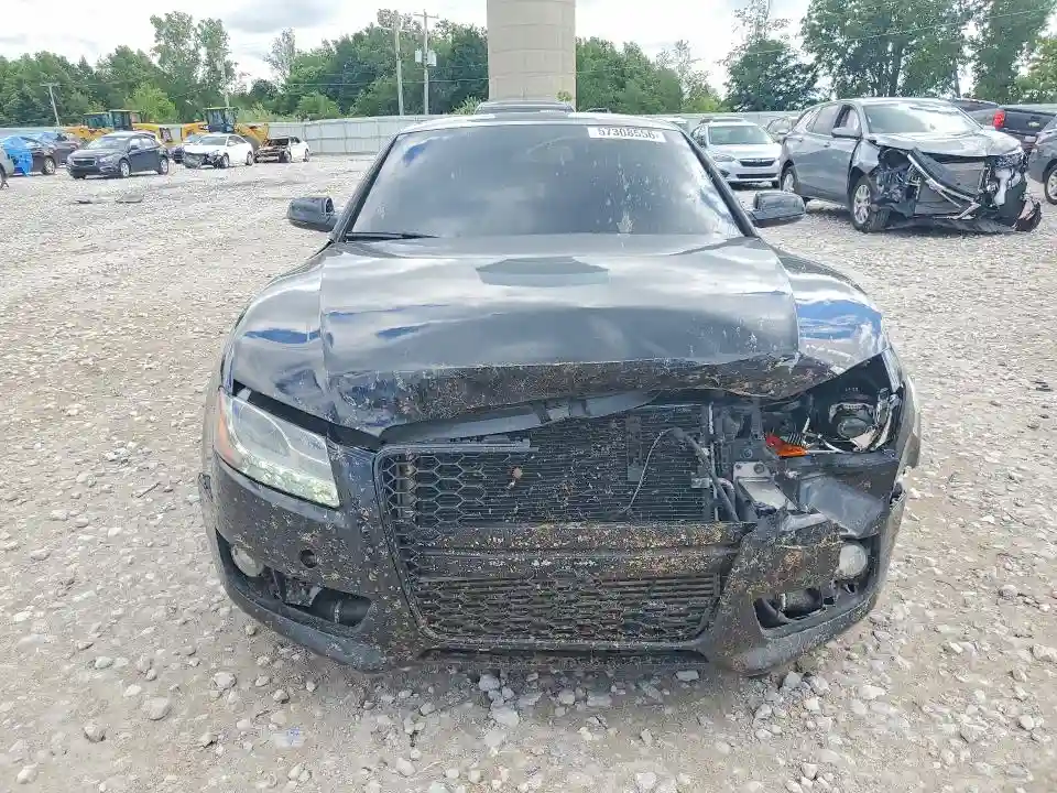 WAULFAFR7AA026952 2010 AUDI A5-4