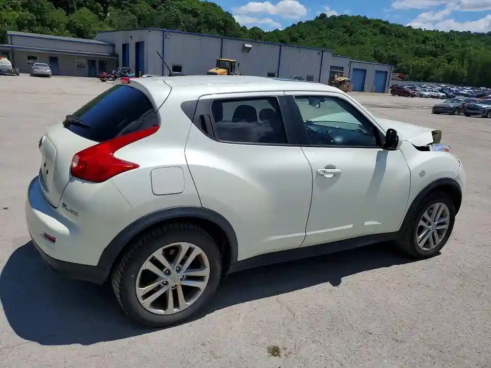 JN8AF5MV6BT029112 2011 NISSAN JUKE-2