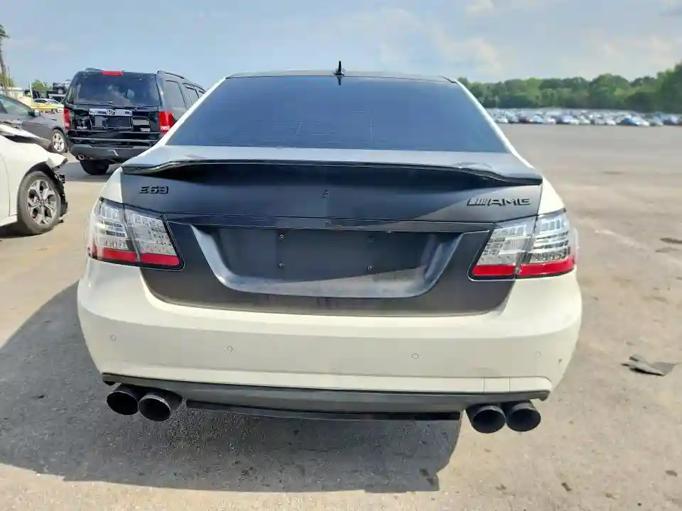 WDDHF7HBXAA117067 2010 MERCEDES-BENZ E-CLASS-5