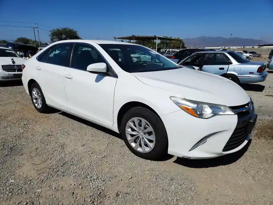 4T4BF1FK0FR471073 2015 TOYOTA CAMRY-3