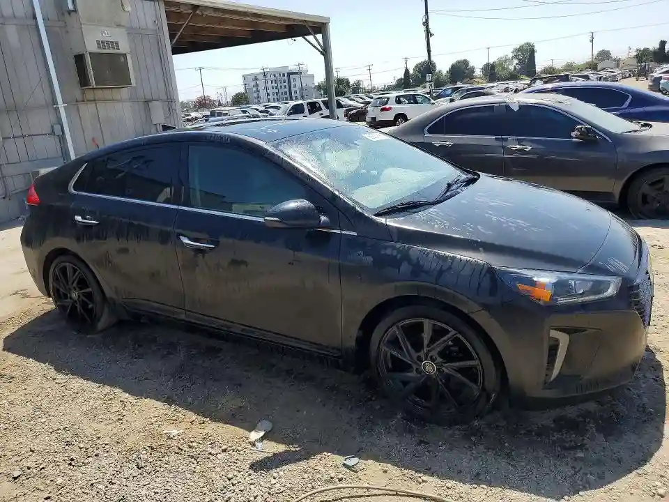 KMHC05LC4HU030229 2017 HYUNDAI IONIQ-3