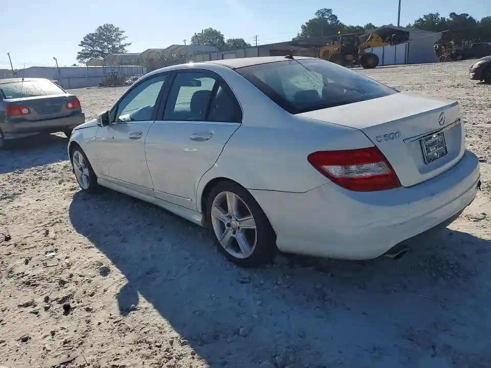 WDDGF5EB0AR107444 2010 MERCEDES-BENZ C-CLASS-1