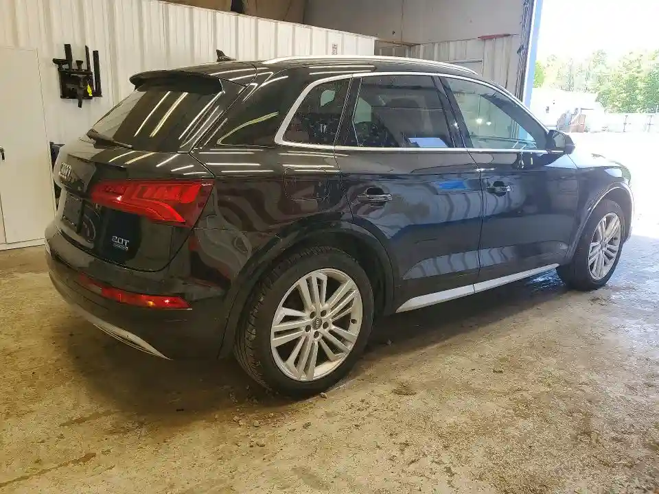 WA1BNAFY4J2002279 2018 AUDI Q5-2