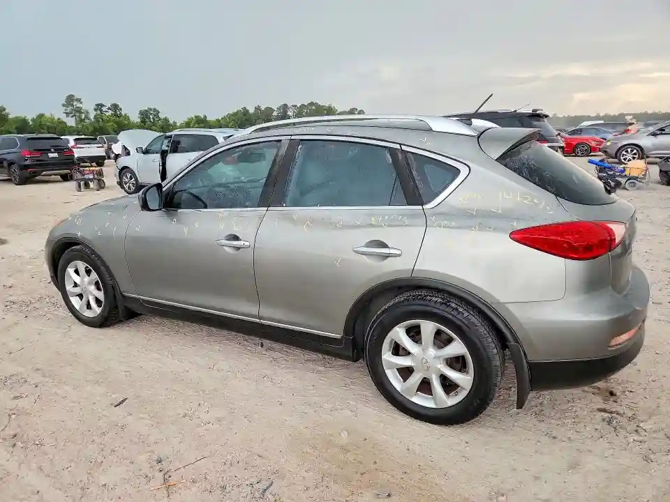 JN1AJ0HP3AM701471 2010 INFINITI EX35-1