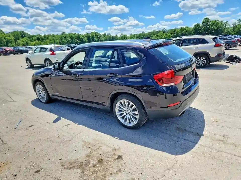 WBAVL1C52FVY26531 2015 BMW X1-1