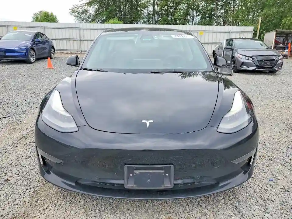 5YJ3E1EA2NF304476 2022 TESLA MODEL 3-4