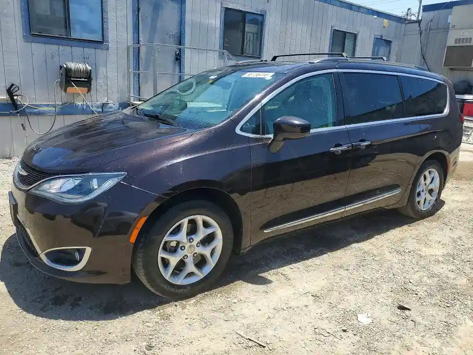 2C4RC1BG5HR571015 2017 CHRYSLER PACIFICA-0