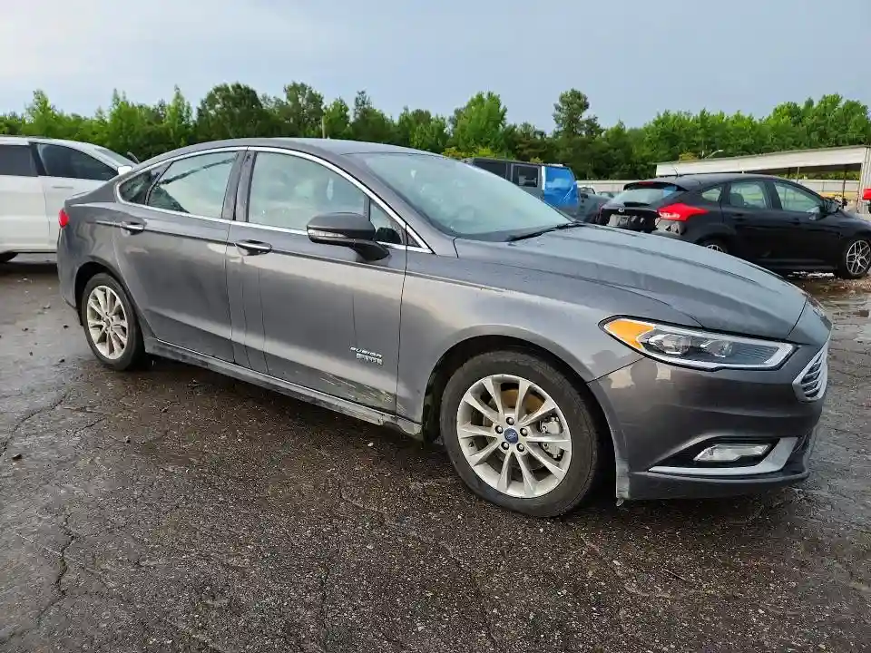 3FA6P0SU3HR373685 2017 FORD FUSION-3