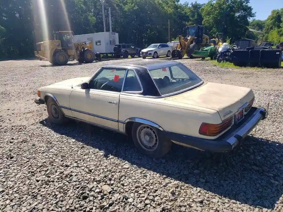 10704412019775 1974 MERZ 400-CLASS-1