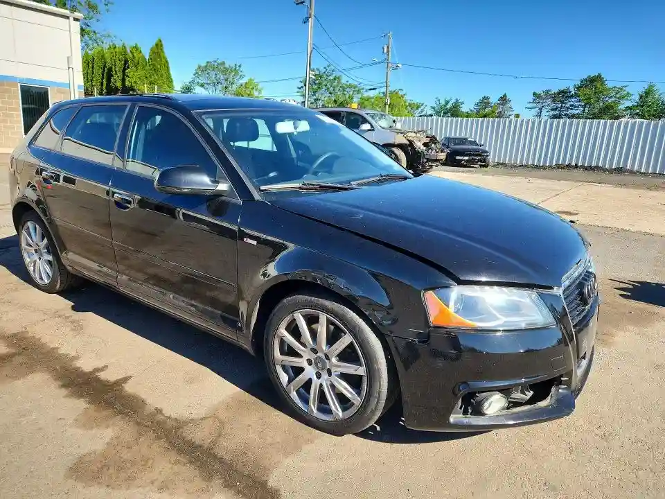 WAUPFAFM7CA017418 2012 AUDI A3-3