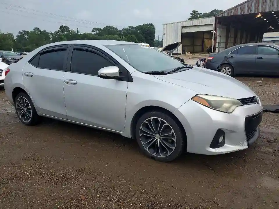 5YFBURHE9FP299794 2015 TOYOTA COROLLA-3