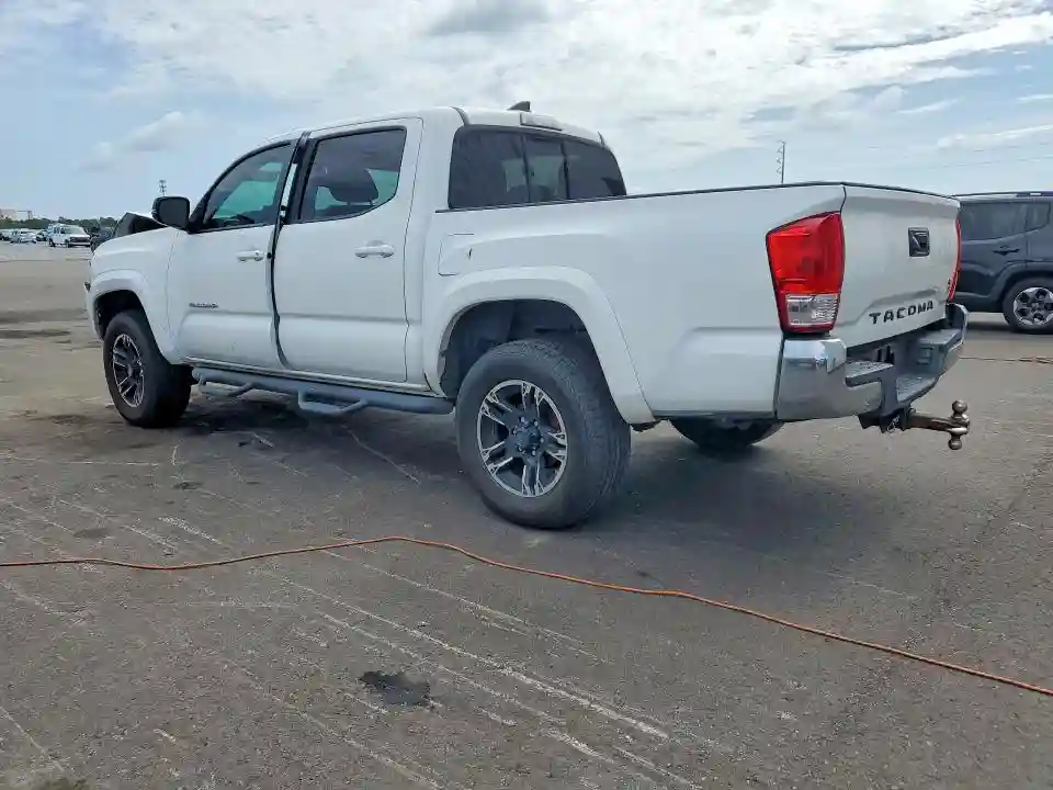3TMAZ5CN1HM030731 2017 TOYOTA TACOMA-1