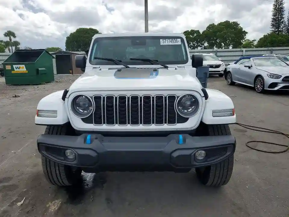 1C4RJXP67RW270764 2024 JEEP WRANGLER-4