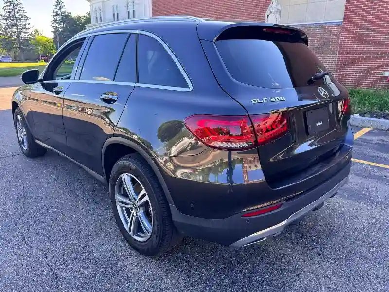 W1N0G8DBOMV275097 2021 MERCEDES-BENZ GLC-CLASS-2