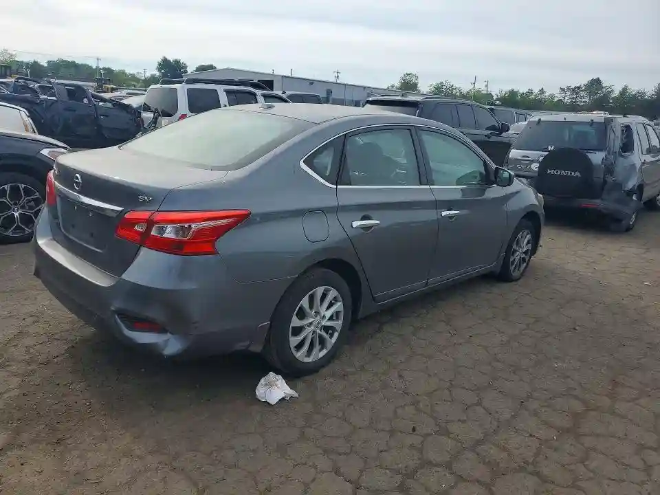 3N1AB7AP6JL642703 2018 NISSAN SENTRA-2
