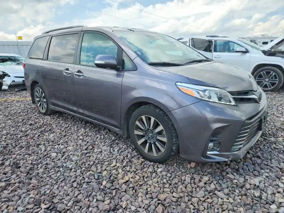 5TDYZ3DC1KS999095 2019 TOYOTA SIENNA-3