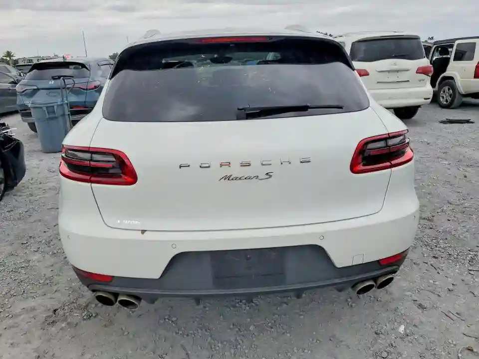WP1AB2A52FLB62724 2015 PORSCHE MACAN-5