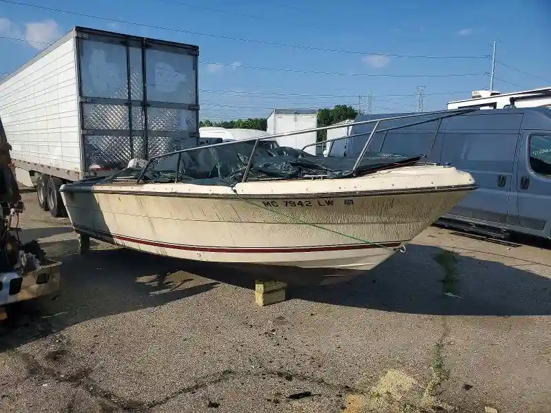 SSUC0085D686 1986 TIARA SPORTBOATS BOAT-0