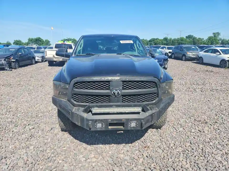 1C6RR7SM4FS605813 2015 RAM 1500-4