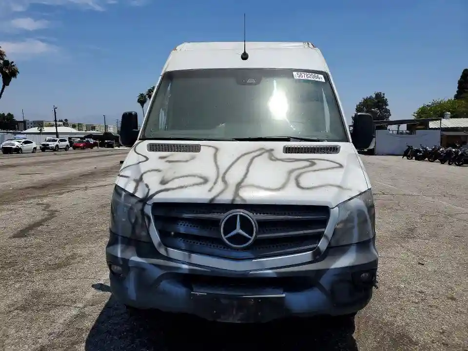 WD3PF1CD7HP547748 2017 MERCEDES-BENZ SPRINTER-4
